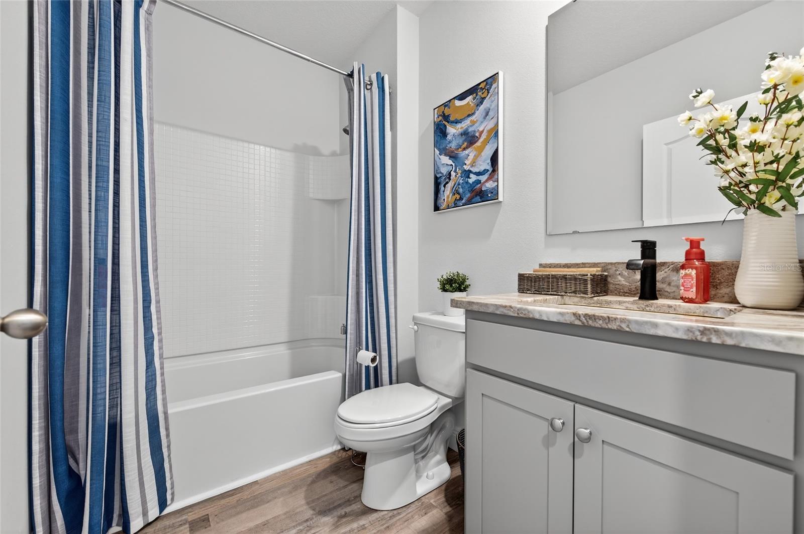 Image 36 of 52 For 2667 Neverland Drive