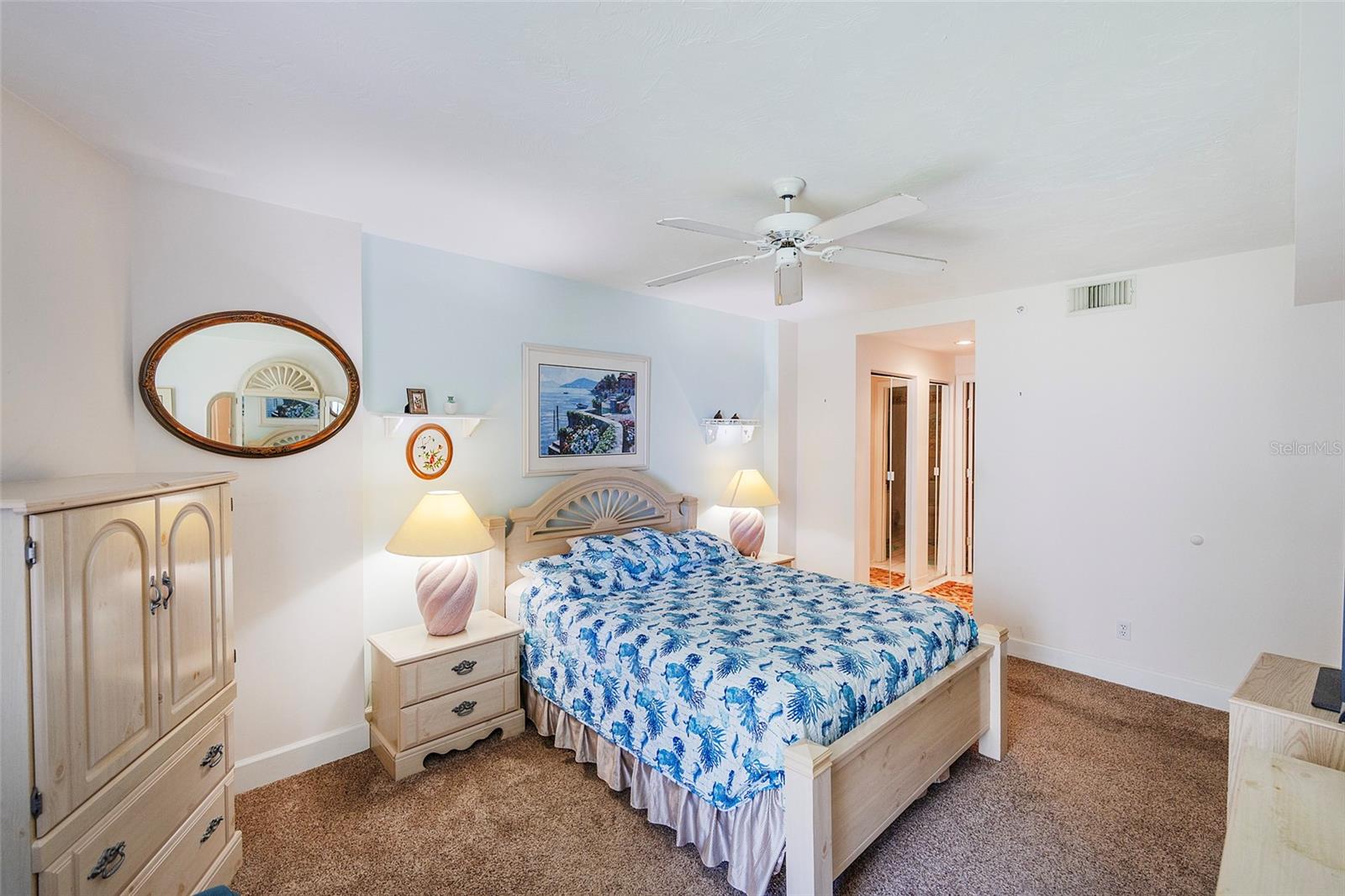 Image 29 of 46 For 4555 Atlantic Avenue 4310