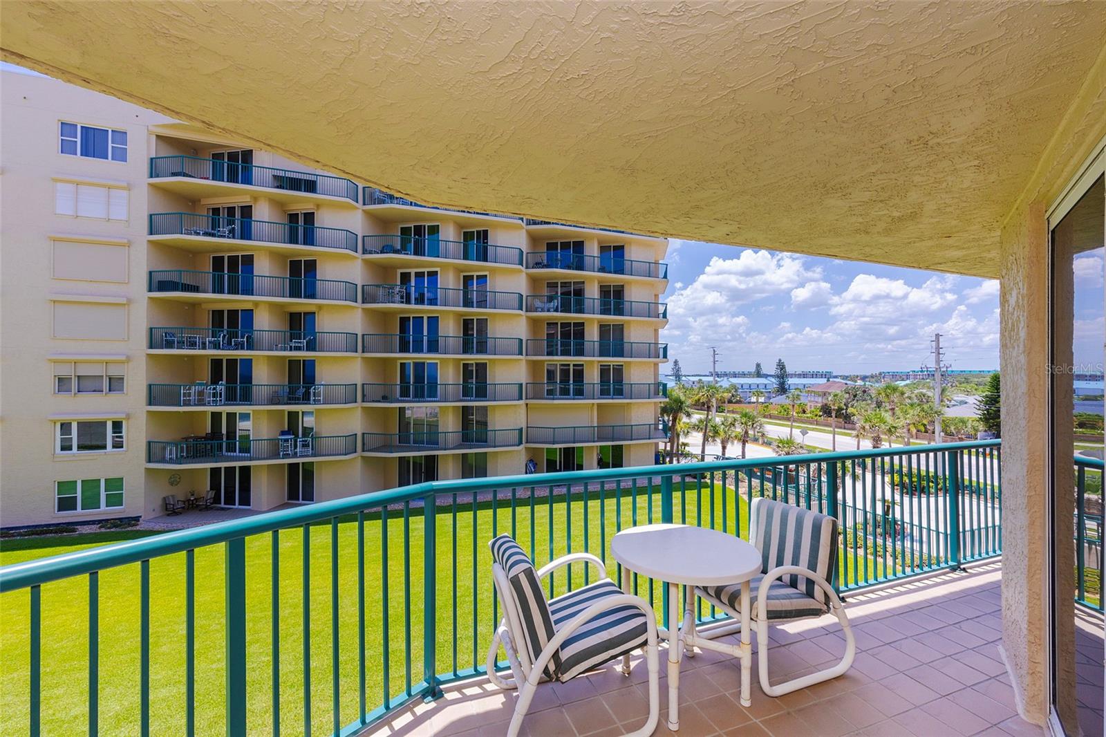 Image 8 of 46 For 4555 Atlantic Avenue 4310