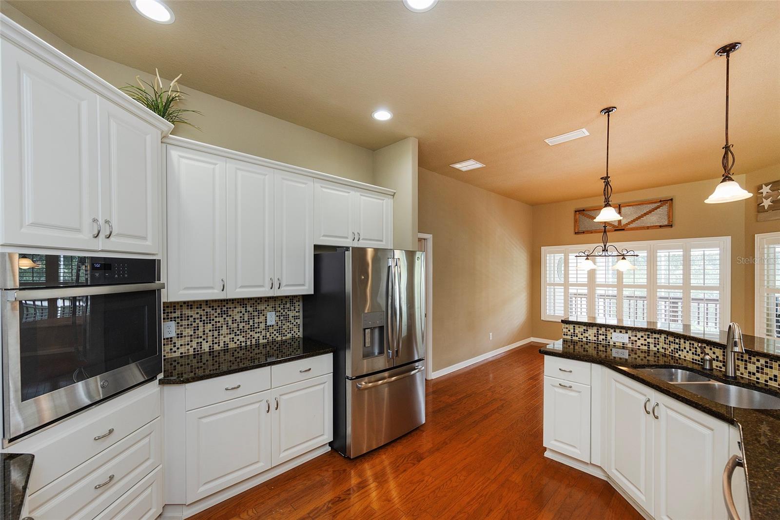 Image 33 of 66 For 6065 Spruce Point Circle