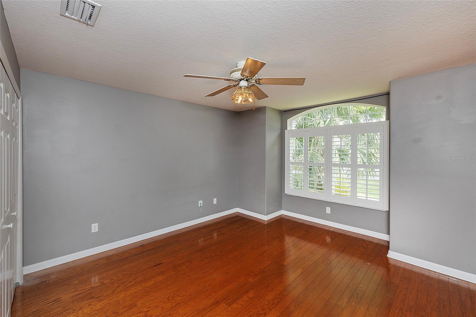 Image 7 of 66 For 6065 Spruce Point Circle