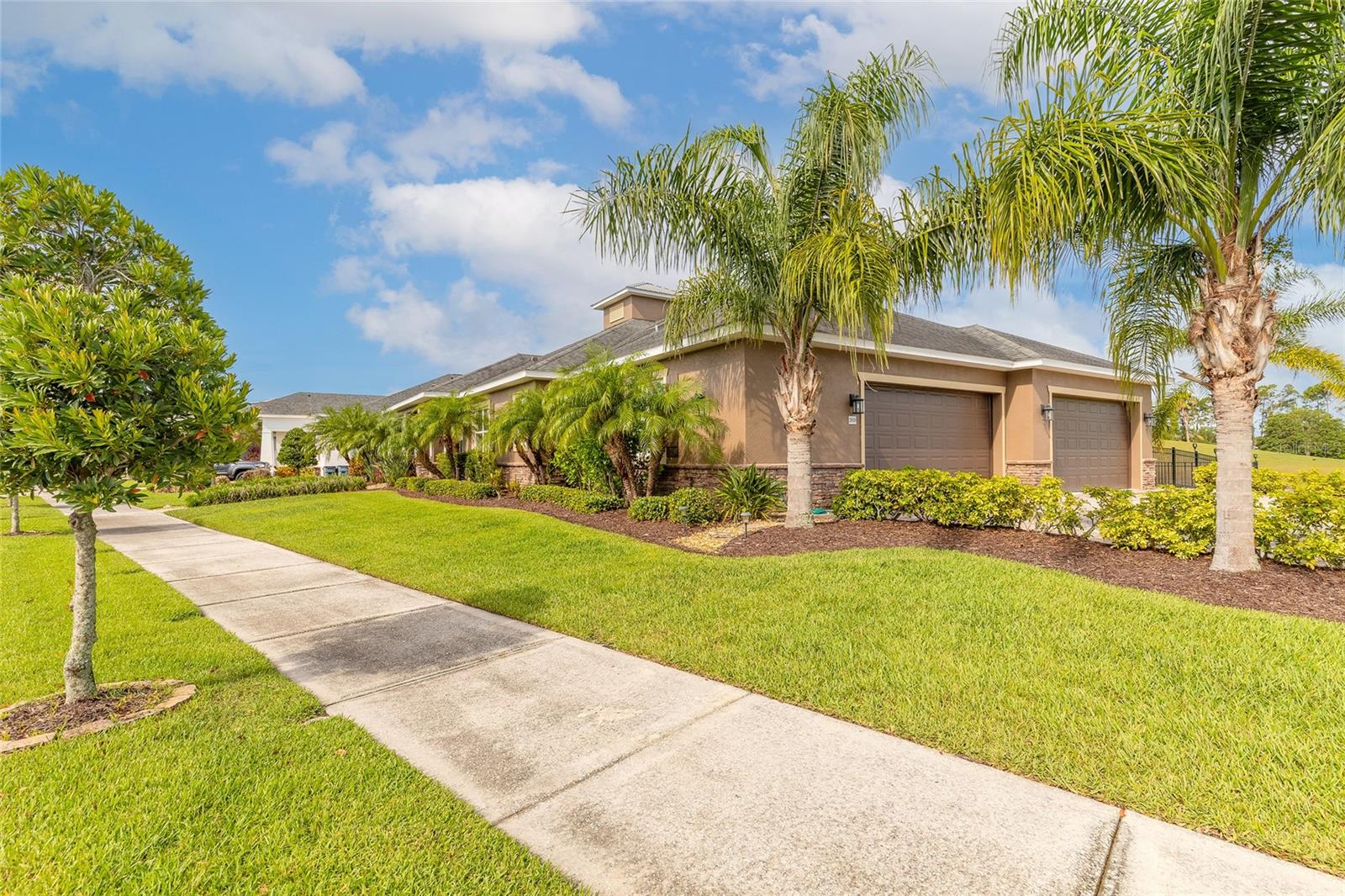 Image 4 of 46 For 2939 Bella Flore Terrace