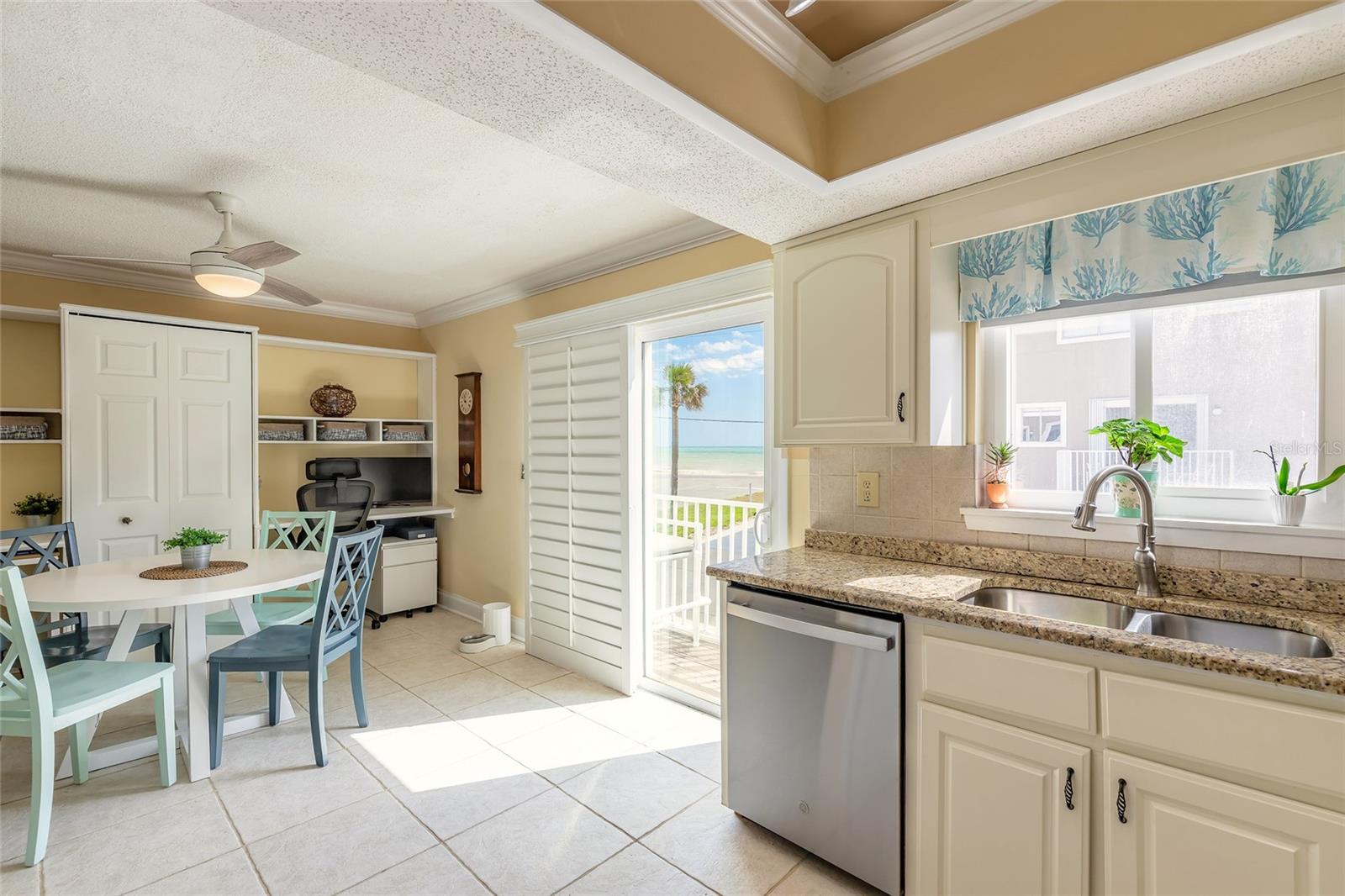 Image 14 of 46 For 2898 Ocean Shore Boulevard 5020