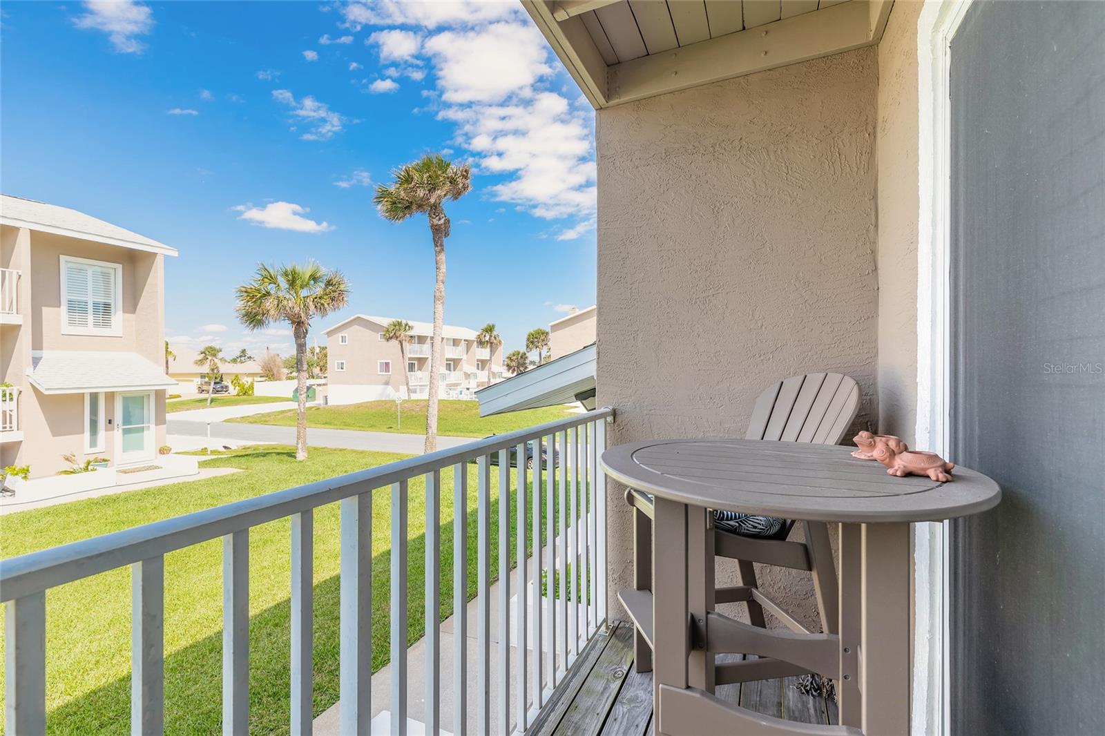 Image 18 of 46 For 2898 Ocean Shore Boulevard 5020