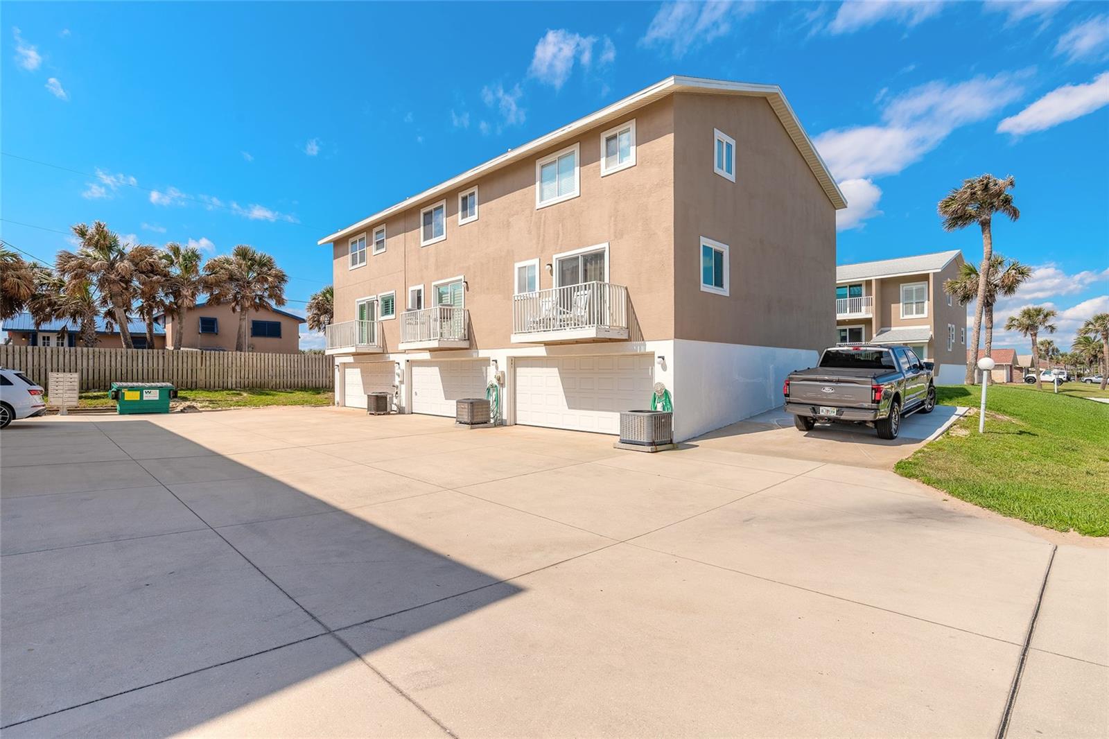 Image 2 of 46 For 2898 Ocean Shore Boulevard 5020