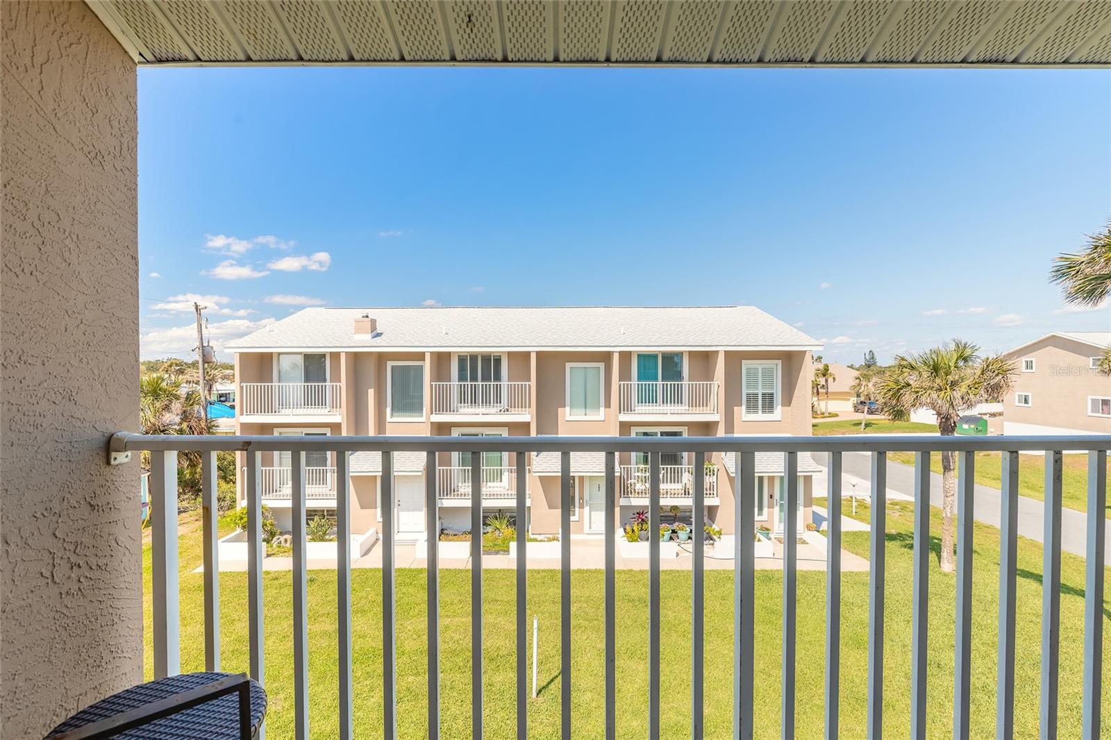 Image 26 of 46 For 2898 Ocean Shore Boulevard 5020