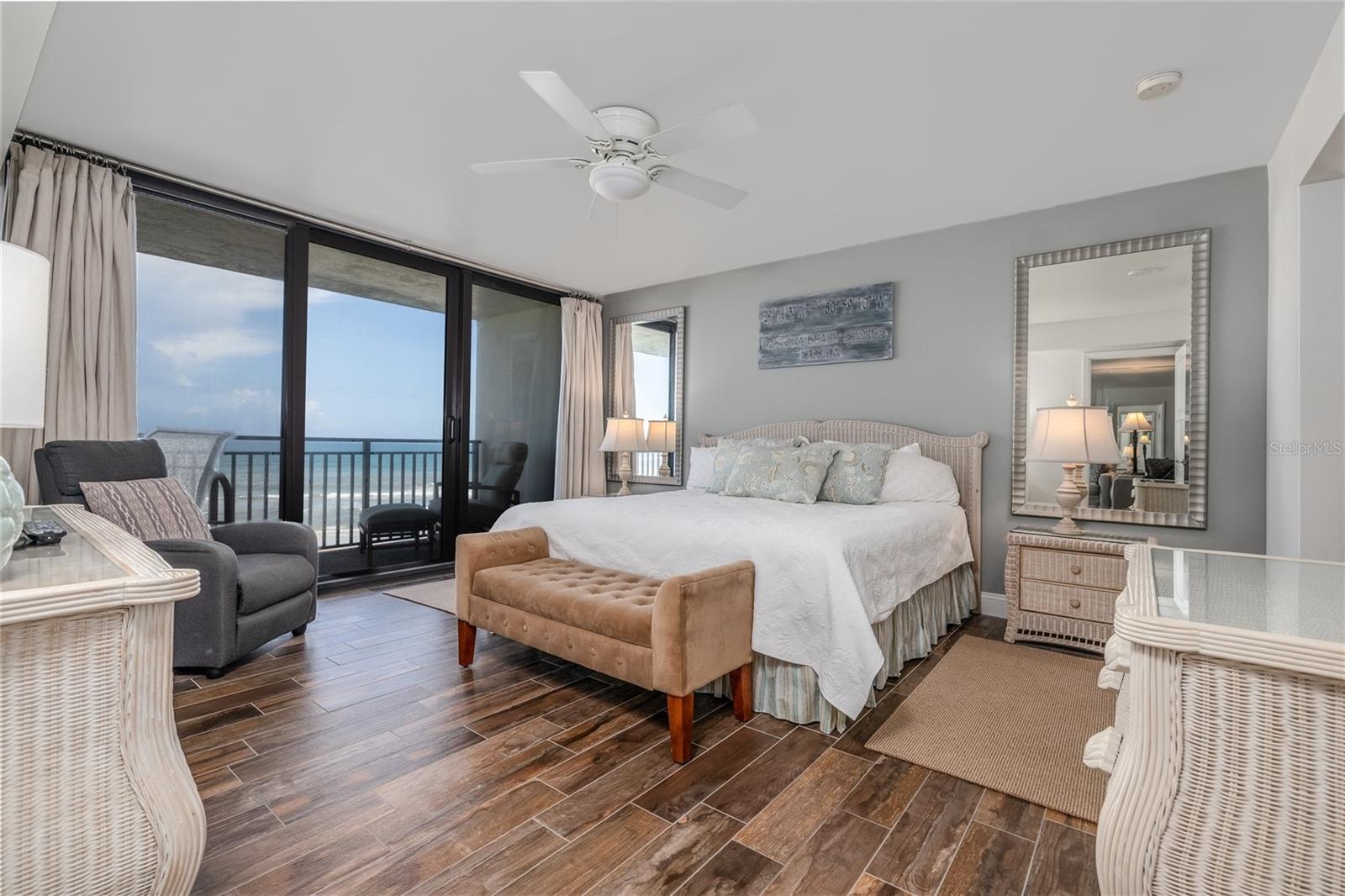 Image 16 of 43 For 2555 Atlantic Avenue 302