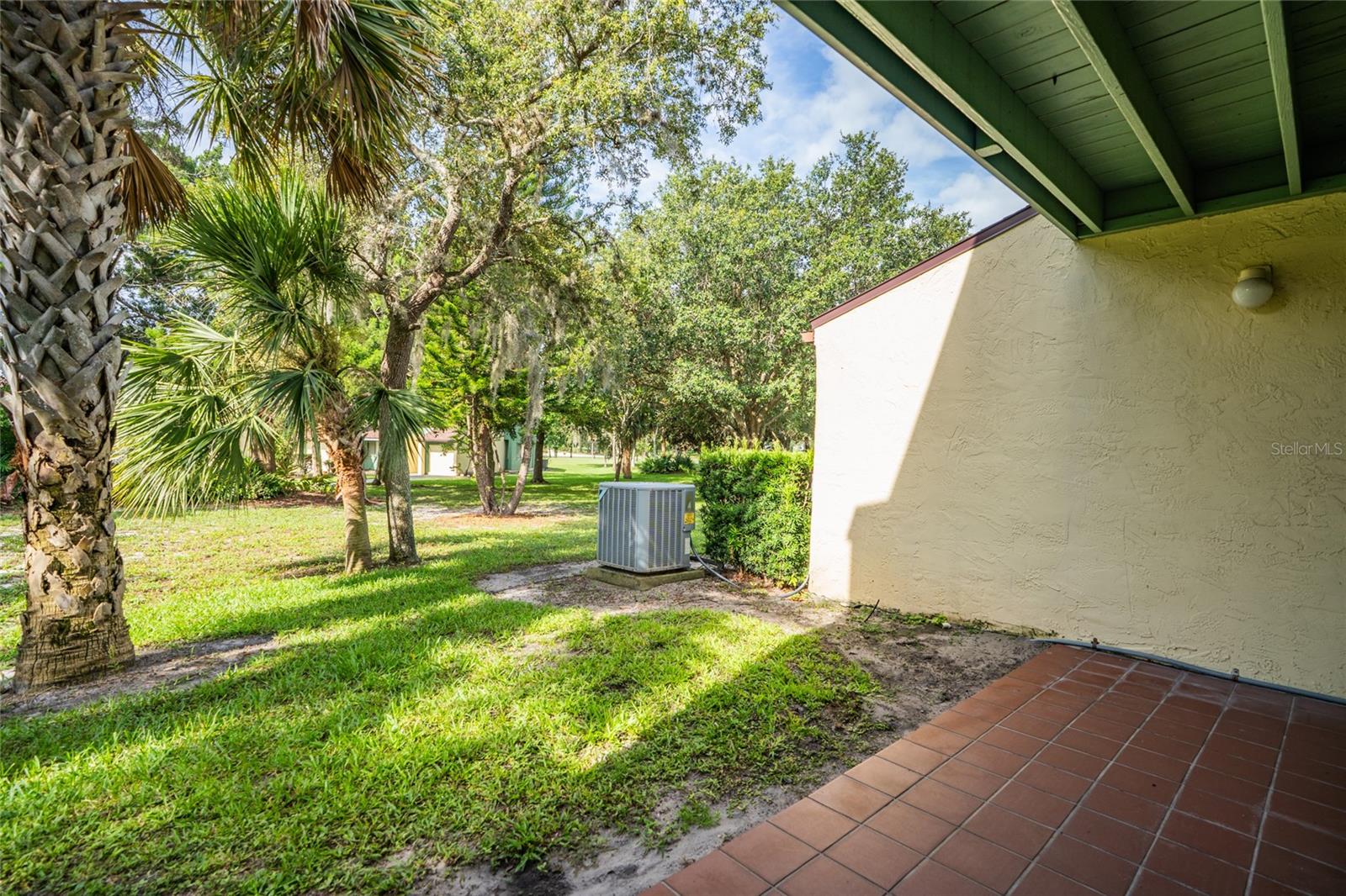 Image 25 of 35 For 247 Club House Boulevard 247