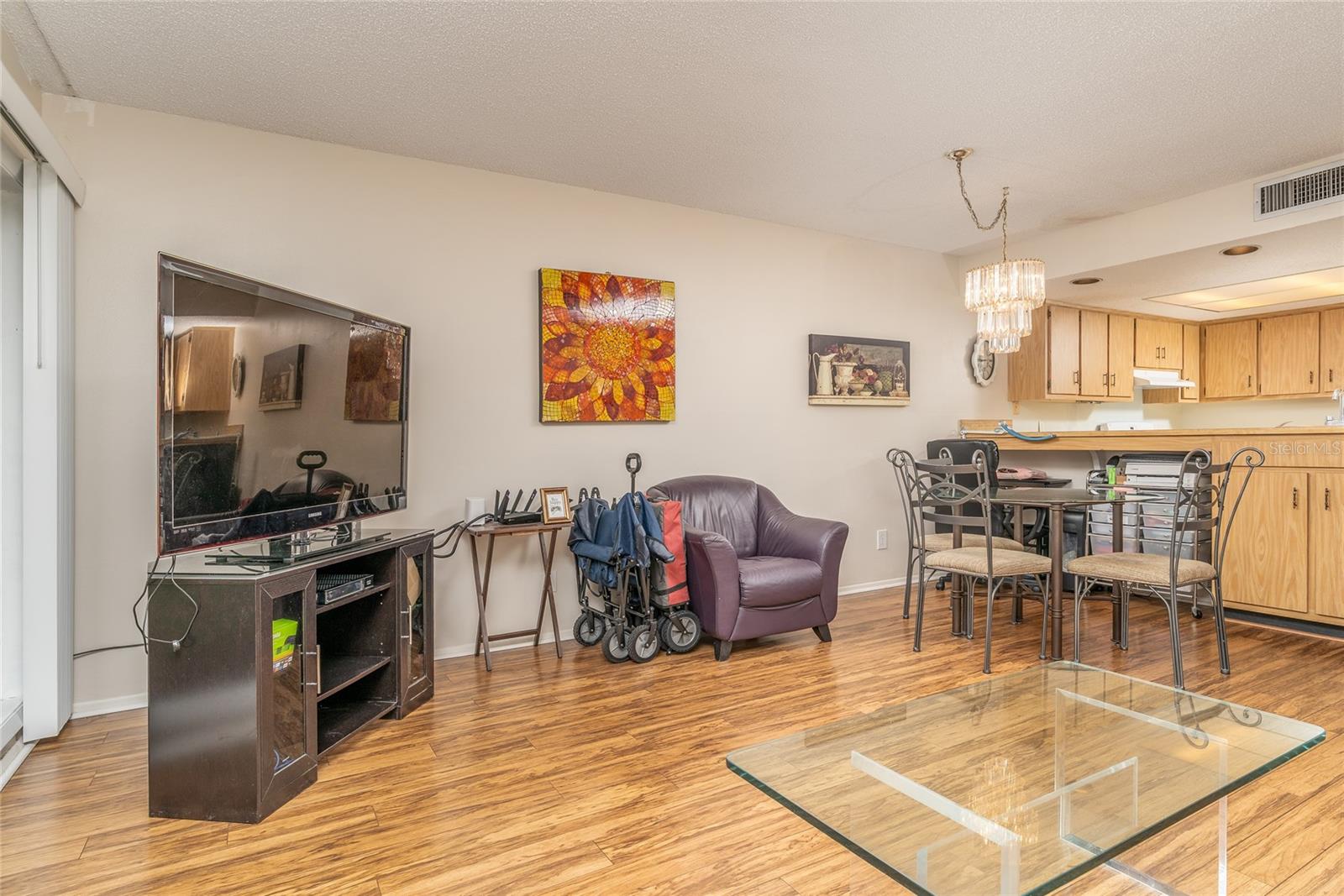 Image 7 of 35 For 247 Club House Boulevard 247