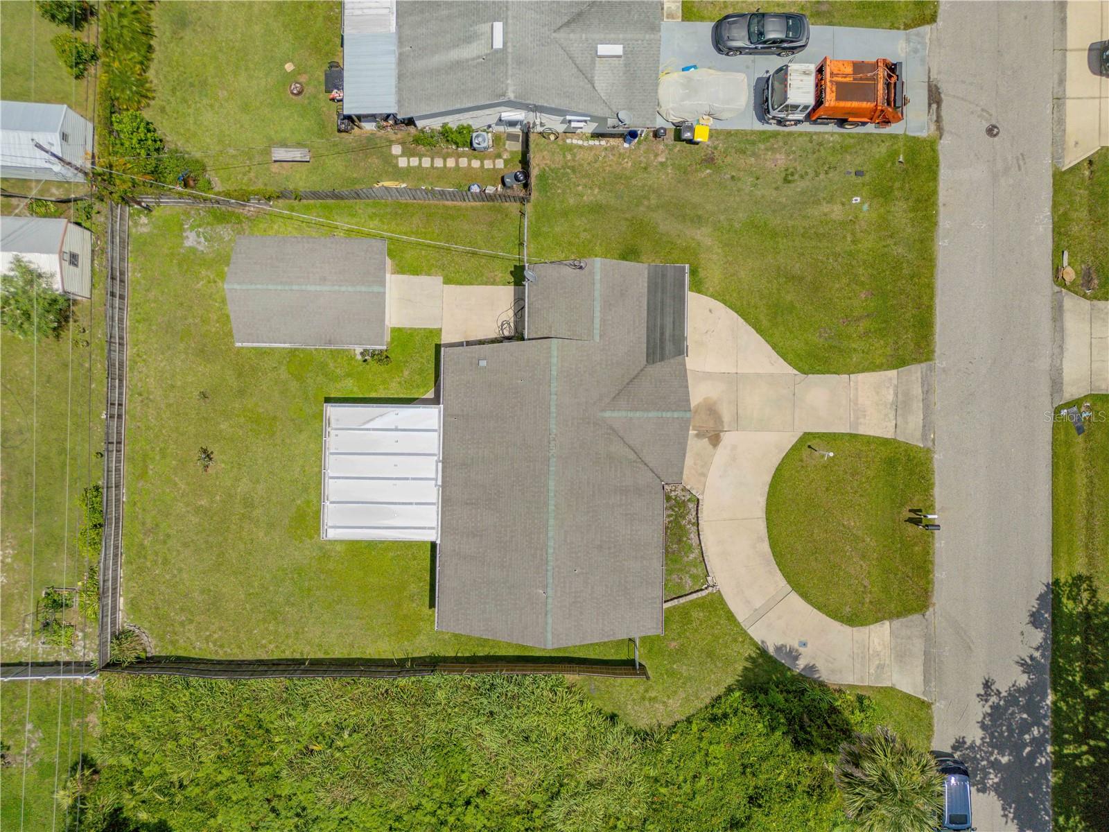 Image 14 of 50 For 2416 Pine Tree Drive