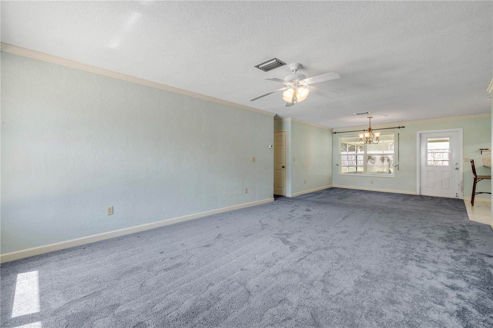 Image 15 of 50 For 2416 Pine Tree Drive