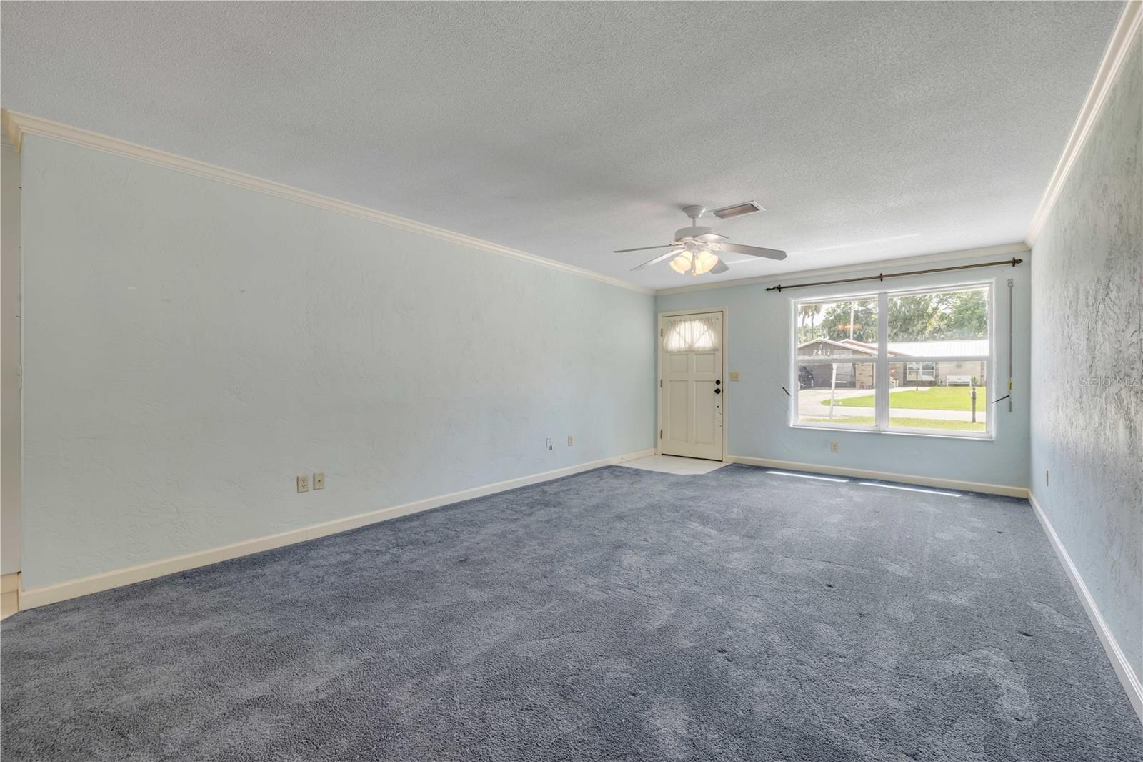 Image 17 of 50 For 2416 Pine Tree Drive