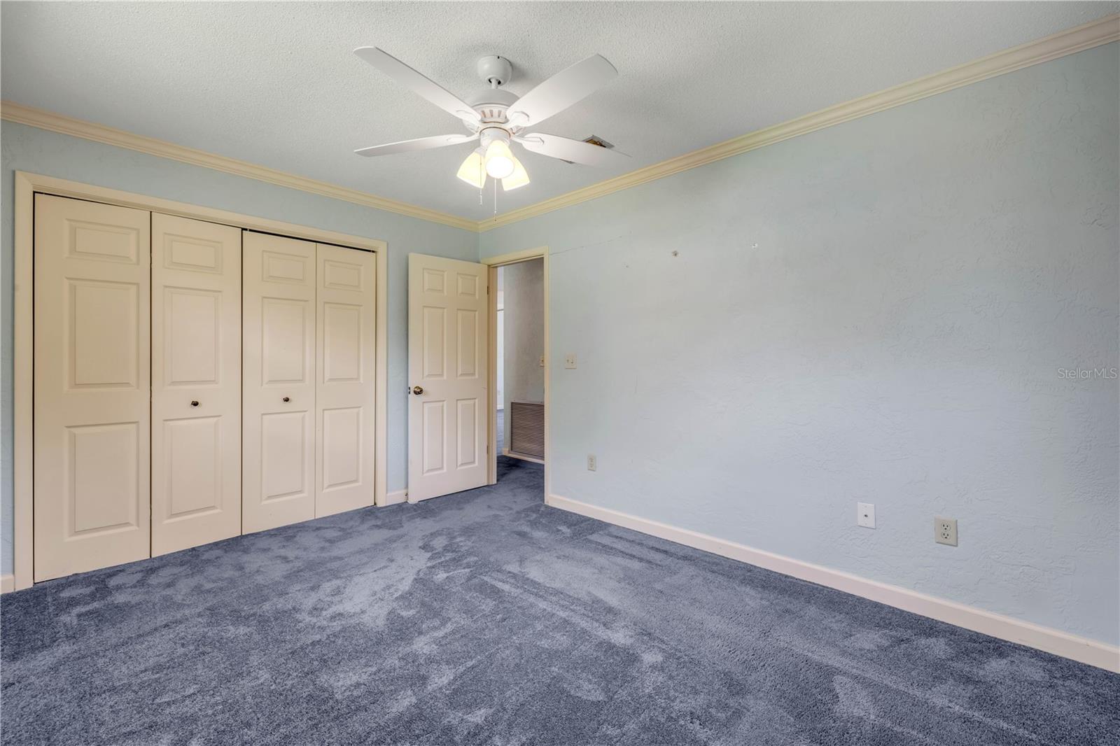 Image 30 of 50 For 2416 Pine Tree Drive