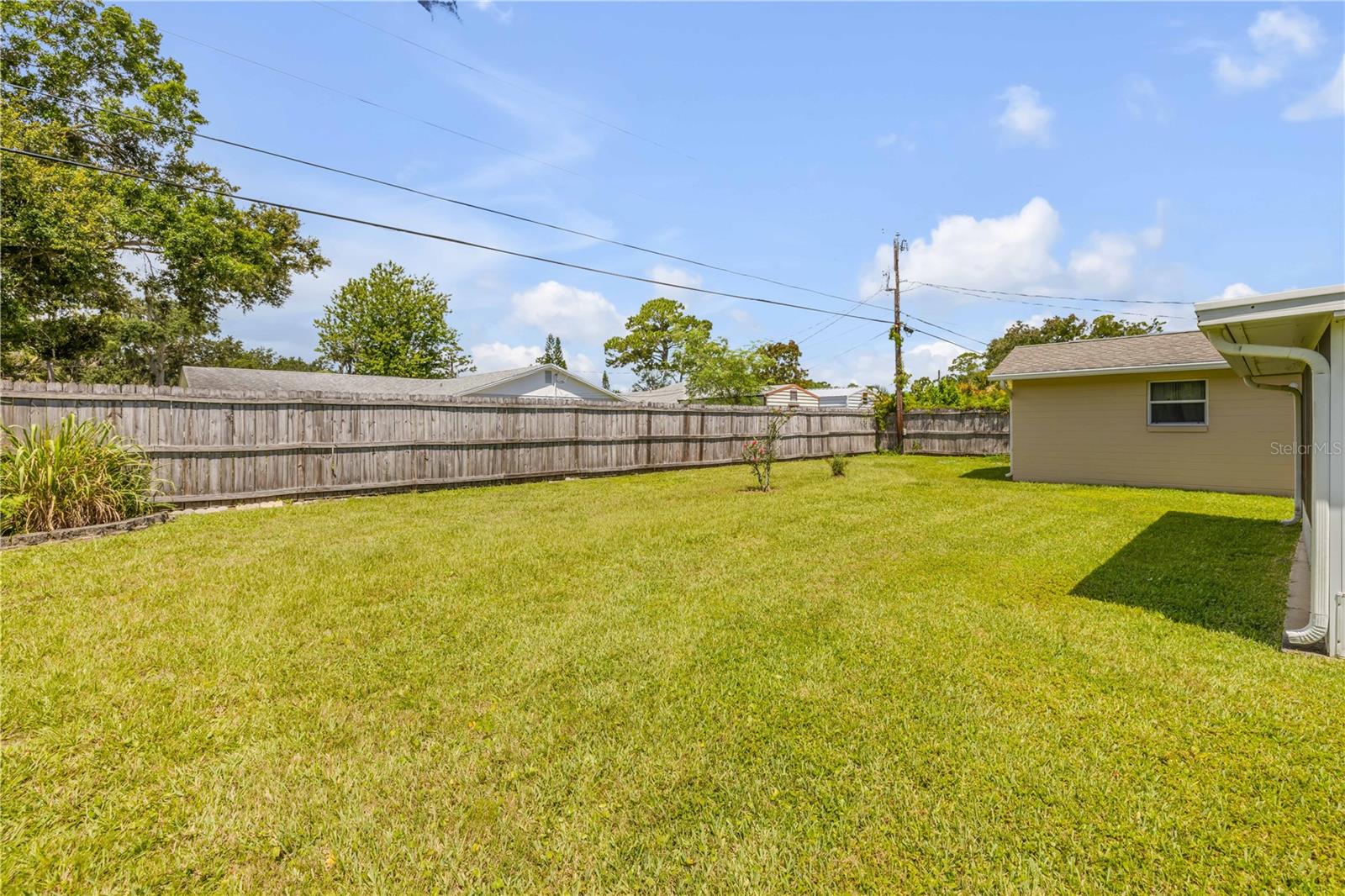 Image 46 of 50 For 2416 Pine Tree Drive