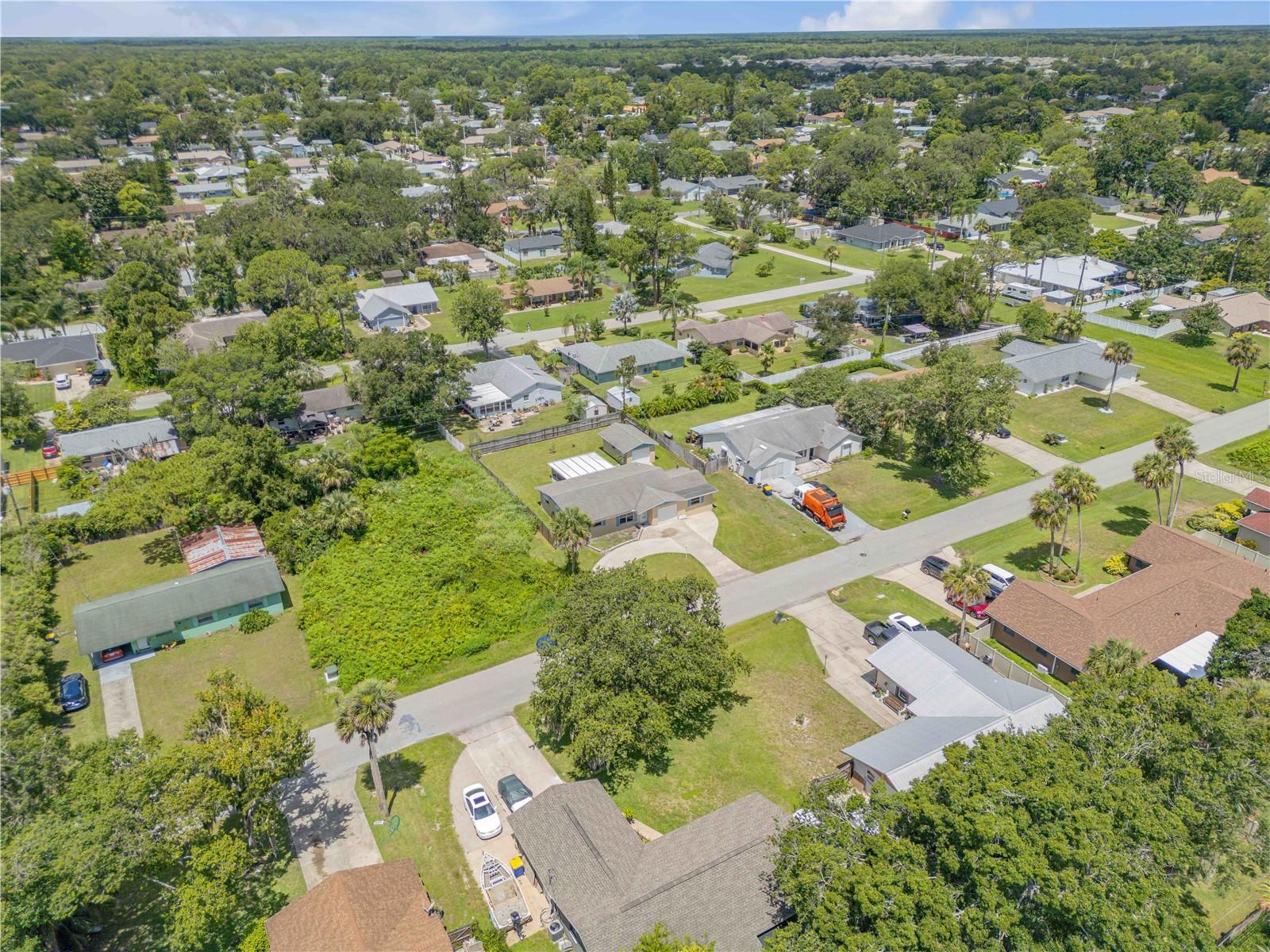 Image 47 of 50 For 2416 Pine Tree Drive