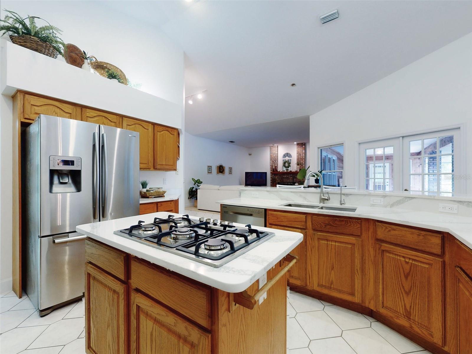 Image 10 of 62 For 1651 Seabury Point Road Nw
