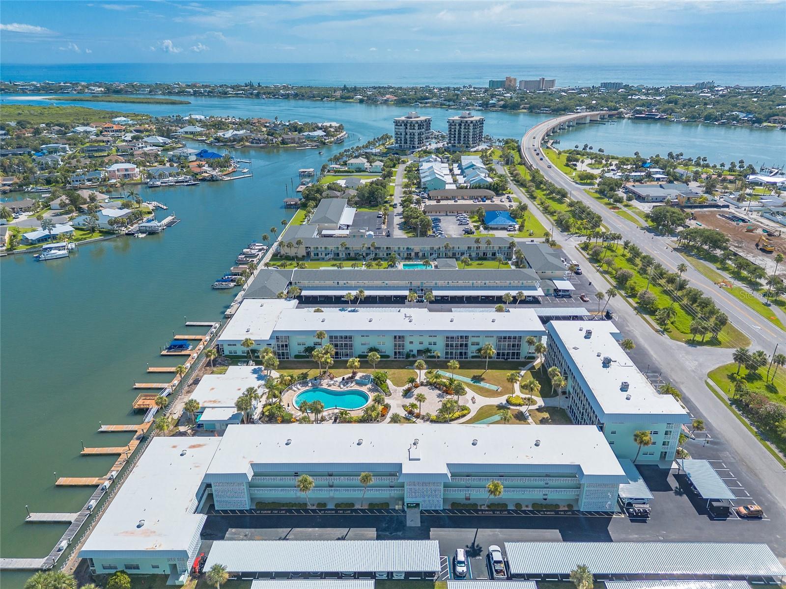 Image 44 of 55 For 325 Causeway  B305