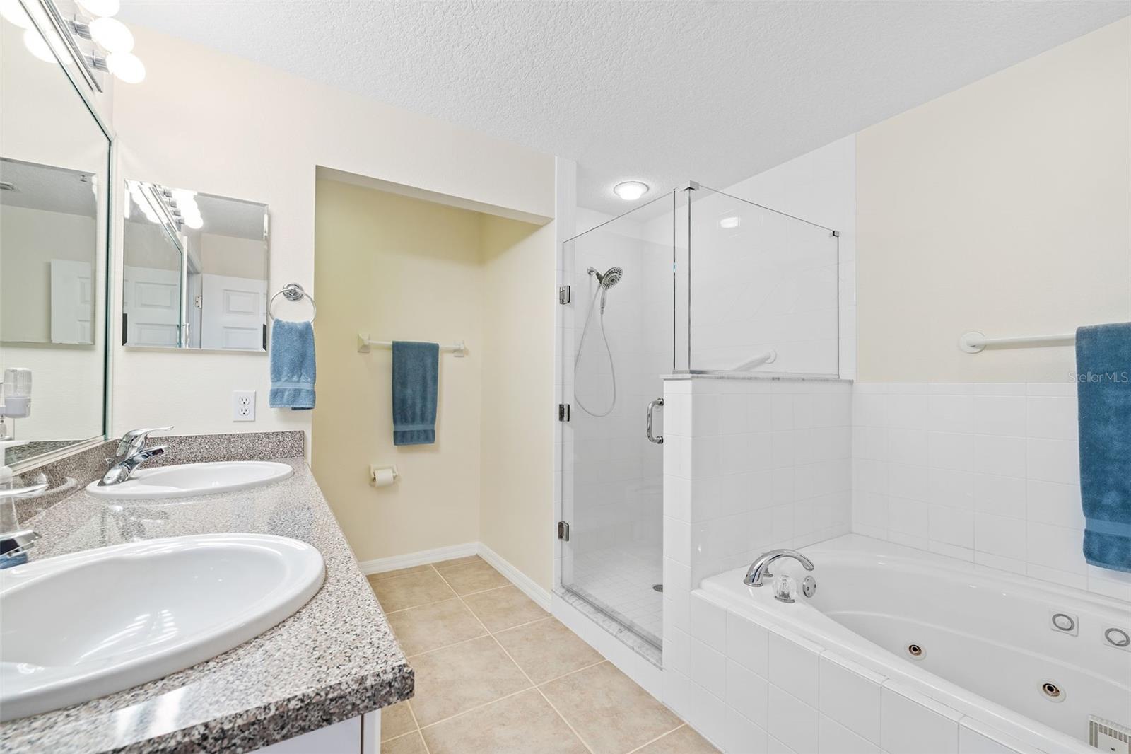 Image 18 of 43 For 5300 Atlantic Avenue 9-504