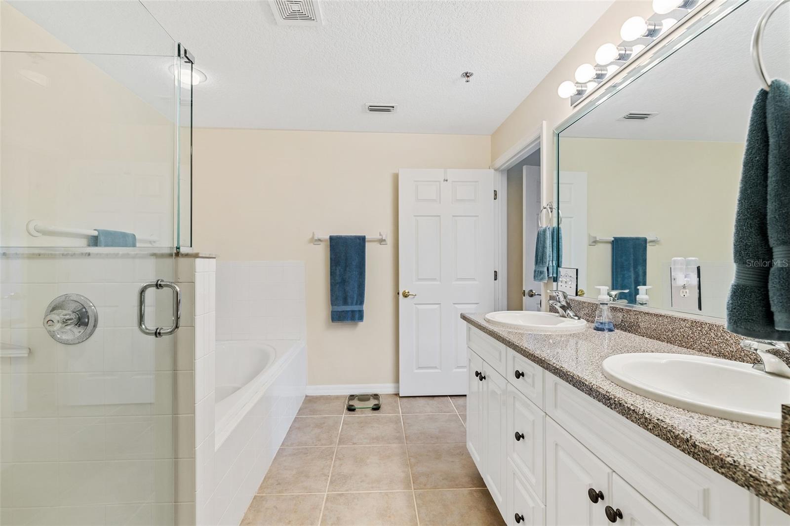 Image 19 of 43 For 5300 Atlantic Avenue 9-504