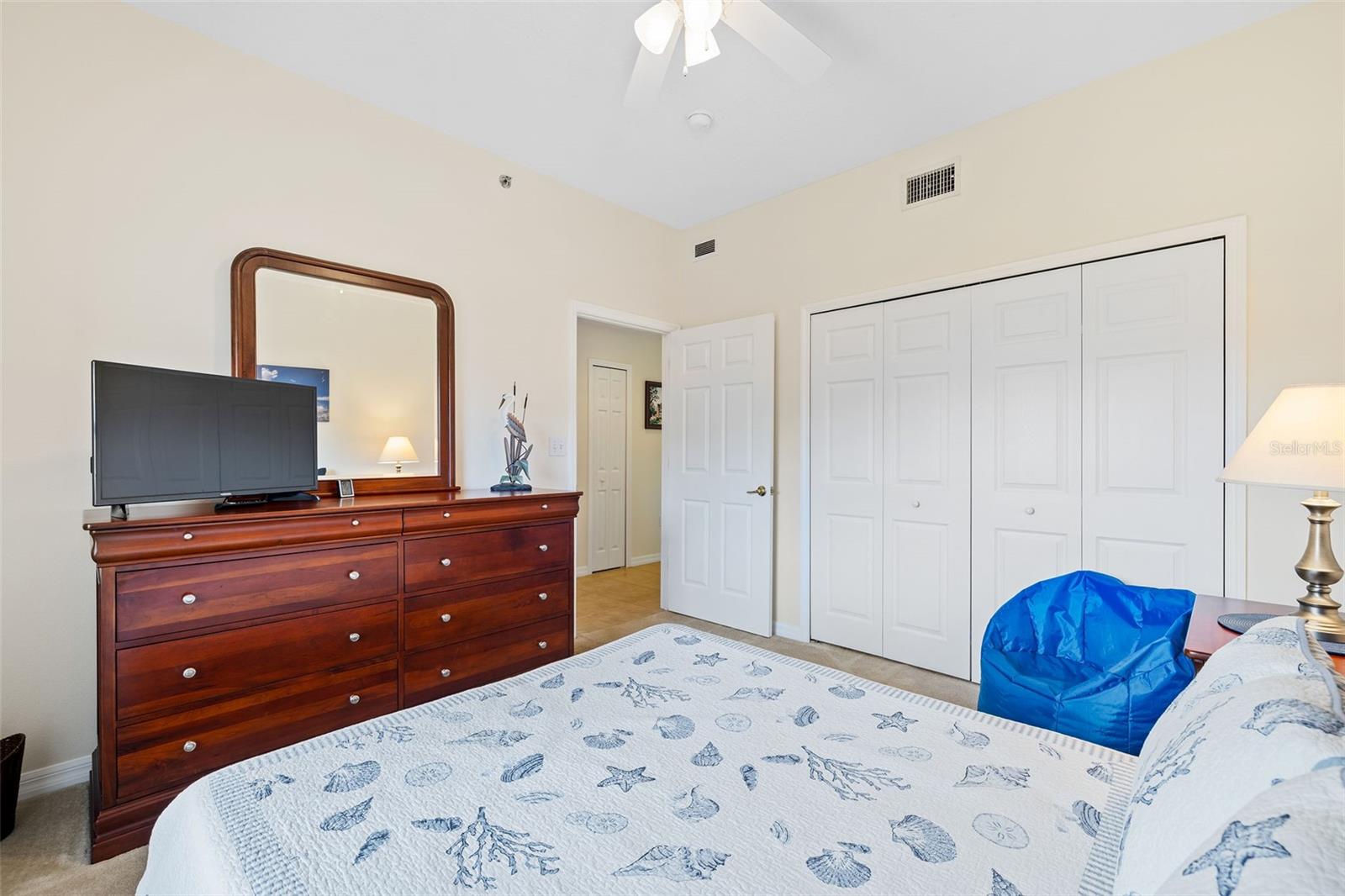 Image 22 of 43 For 5300 Atlantic Avenue 9-504