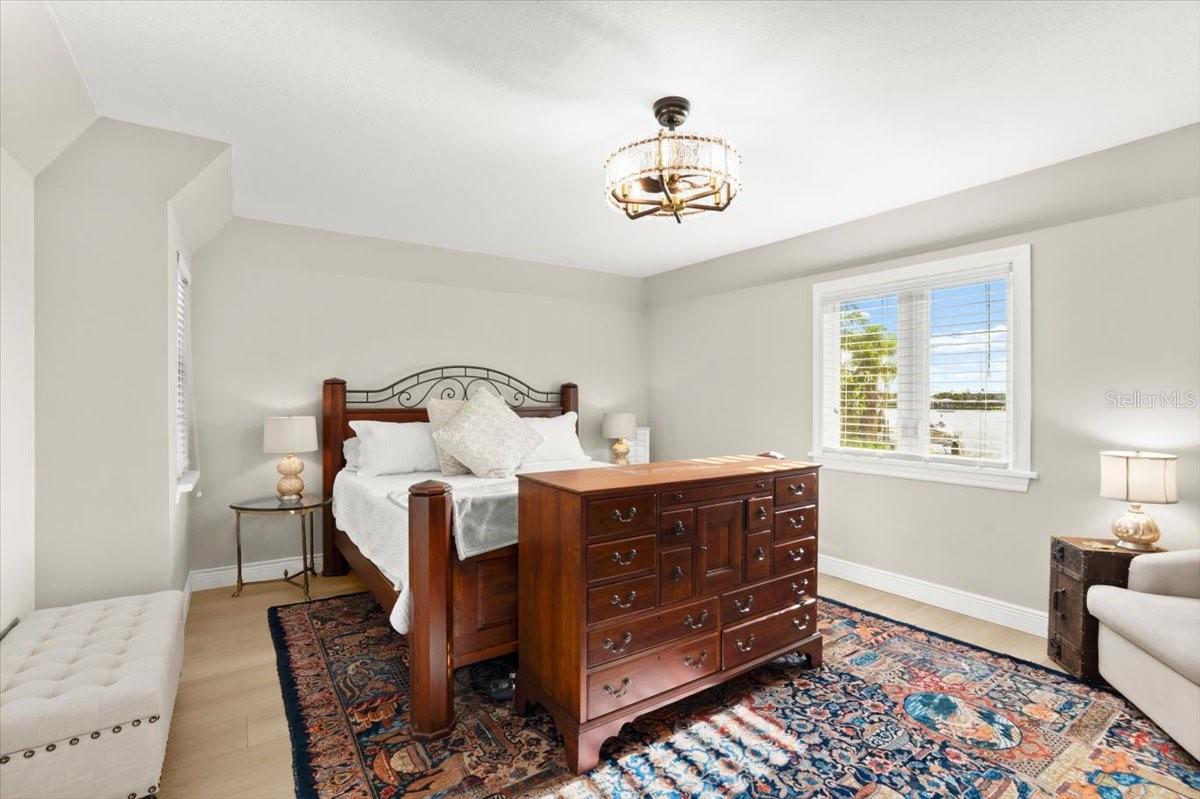 Image 60 of 95 For 206 Canova Drive