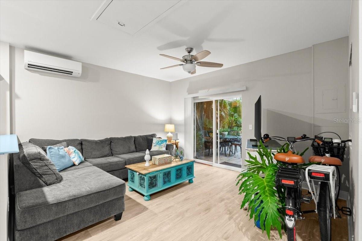 Image 87 of 95 For 206 Canova Drive