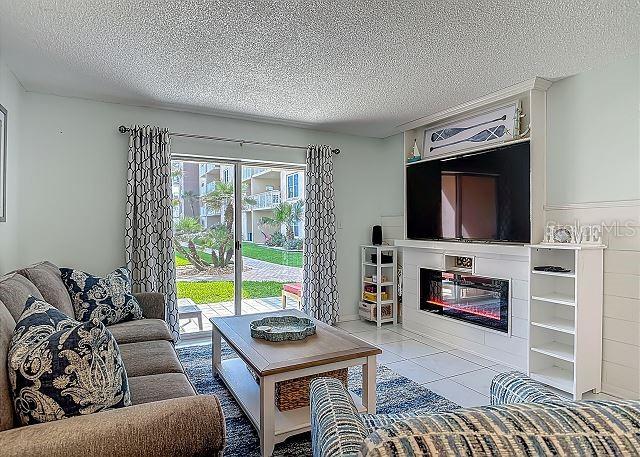 Image 10 of 26 For 4155 Atlantic Avenue 111