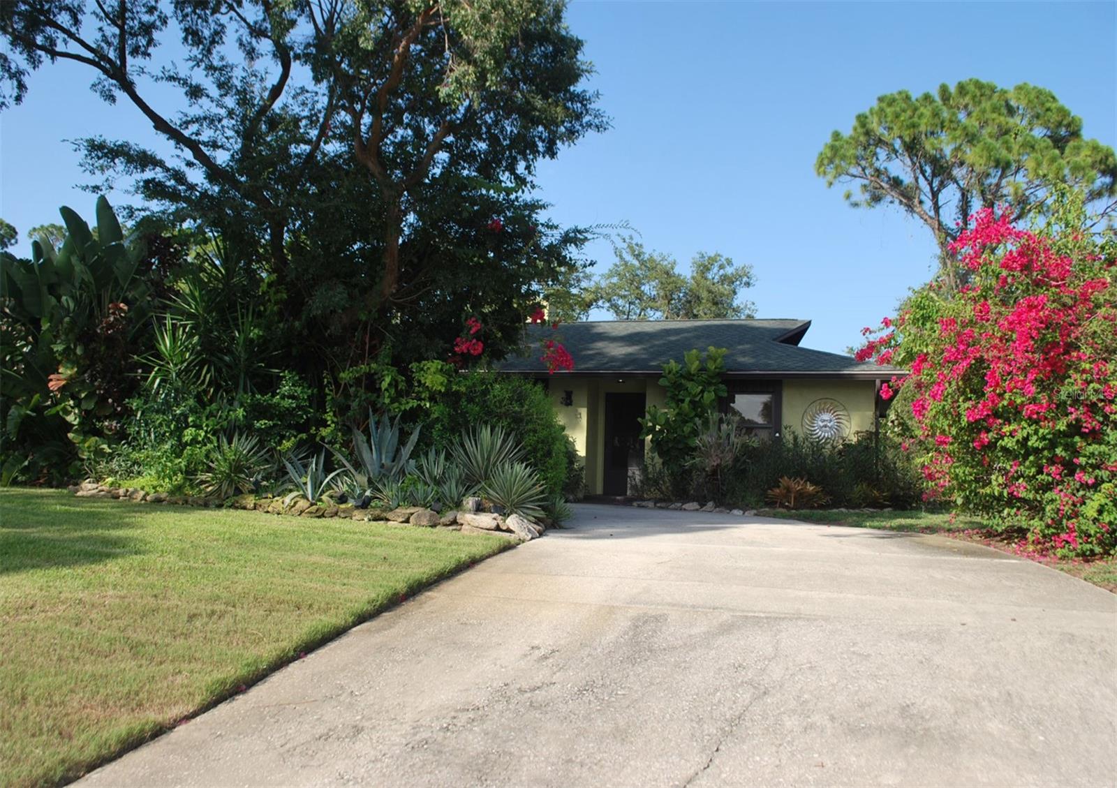 Details for 2813 Sabal Palm Drive, EDGEWATER, FL 32141