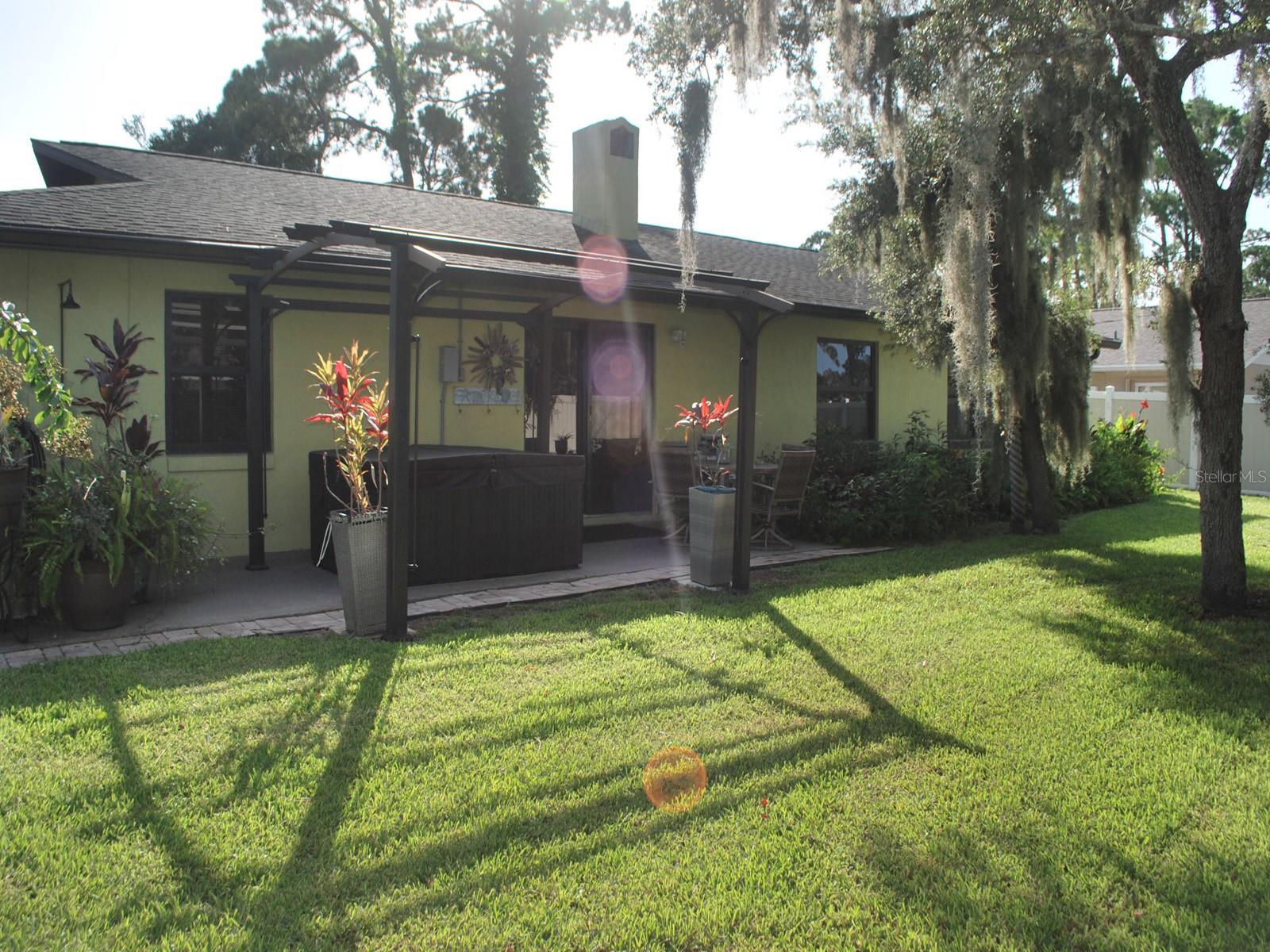 Image 7 of 23 For 2813 Sabal Palm Drive