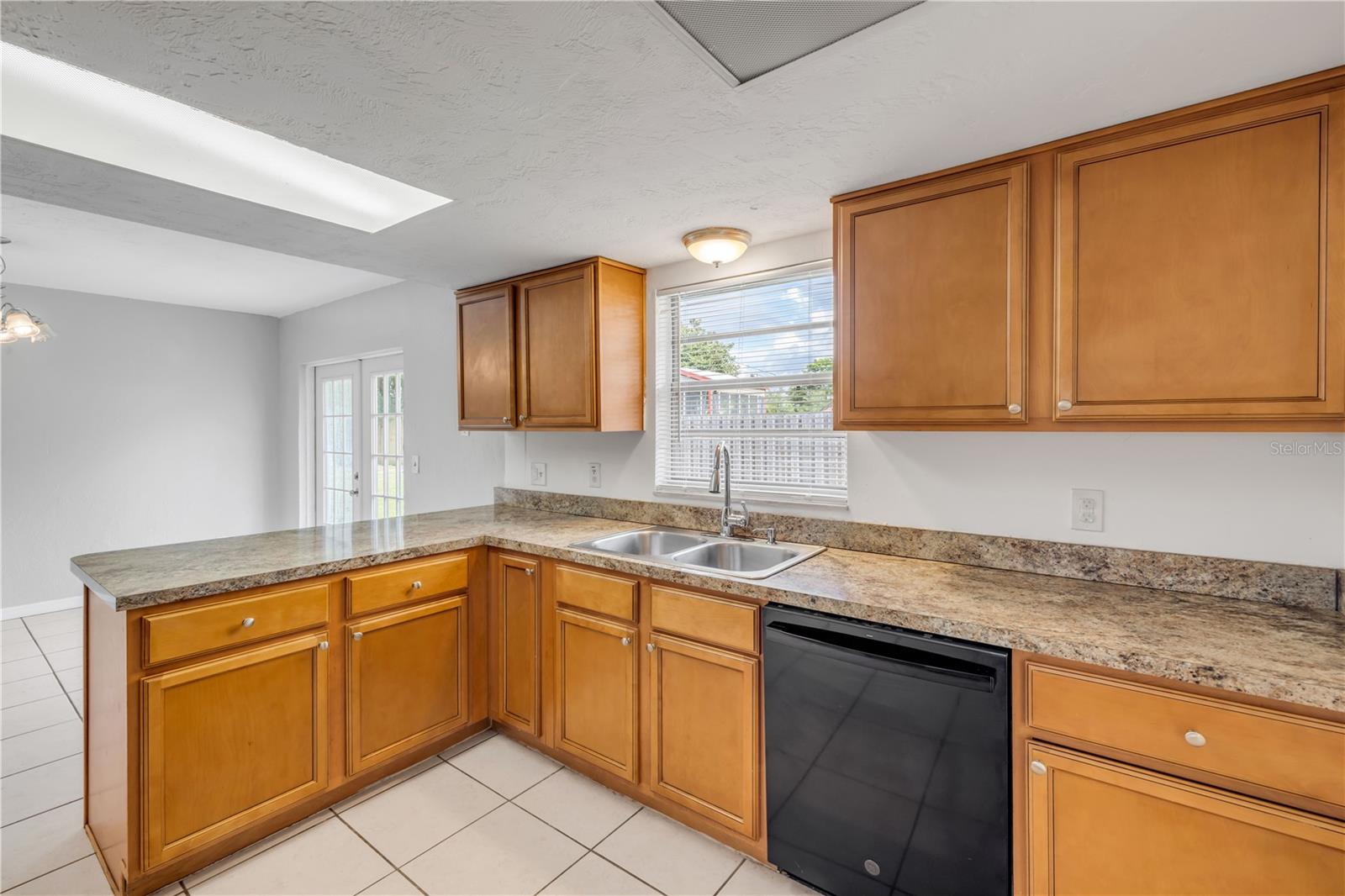 Image 14 of 33 For 3132 Pine Tree Drive