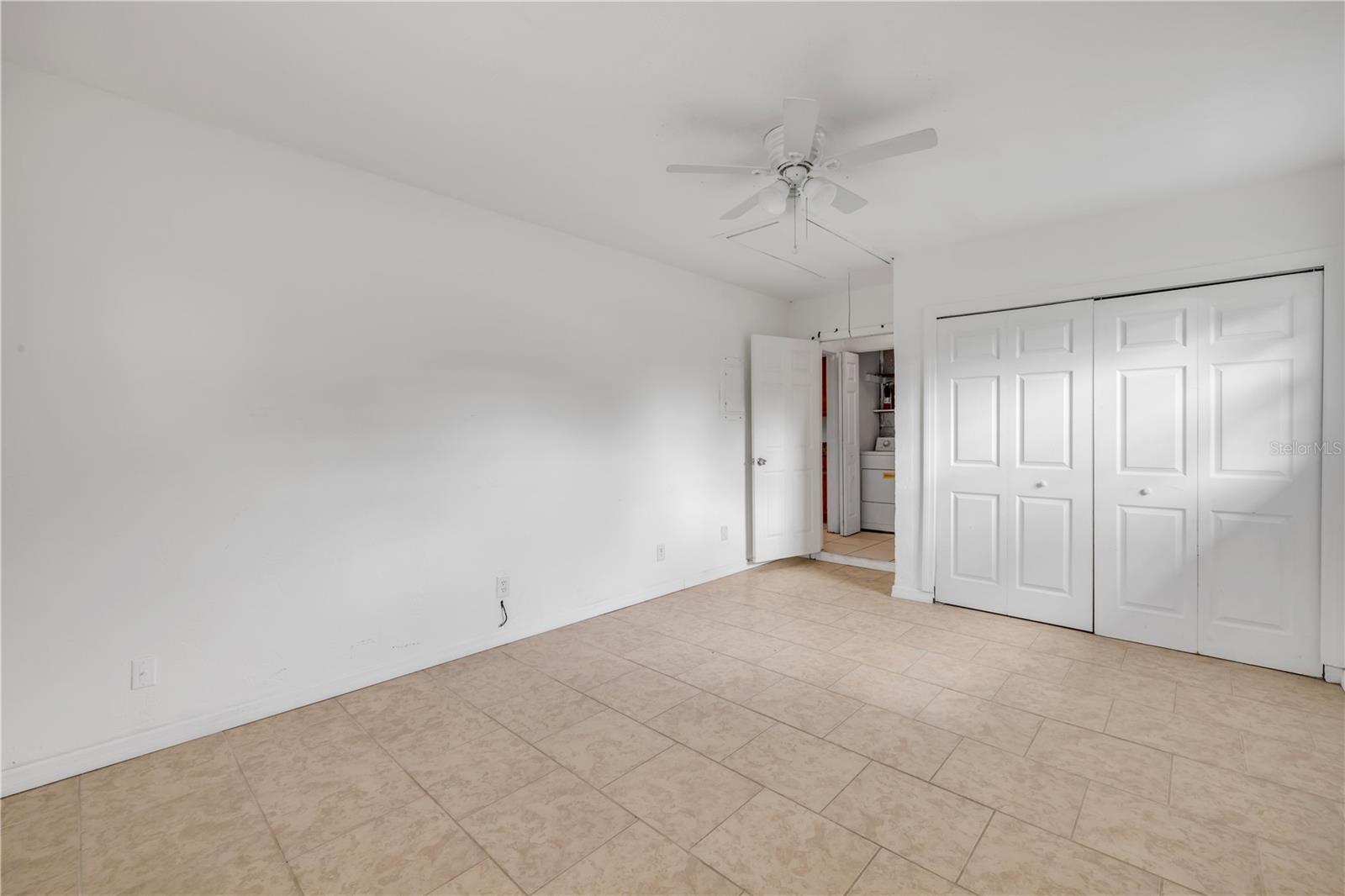 Image 19 of 33 For 3132 Pine Tree Drive