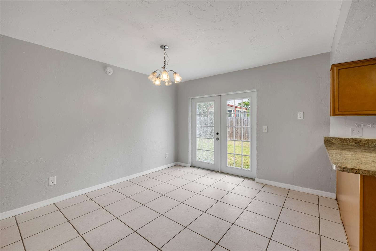 Image 9 of 33 For 3132 Pine Tree Drive