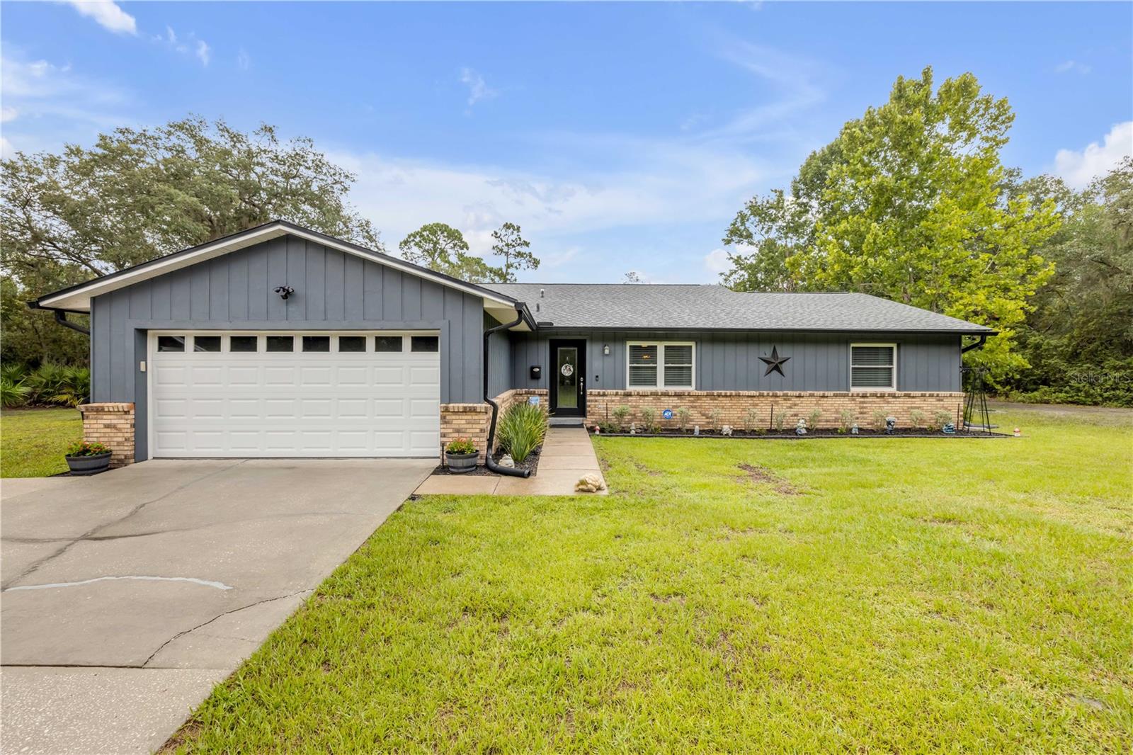 Details for 1680 Tallapoosa Drive, GENEVA, FL 32732
