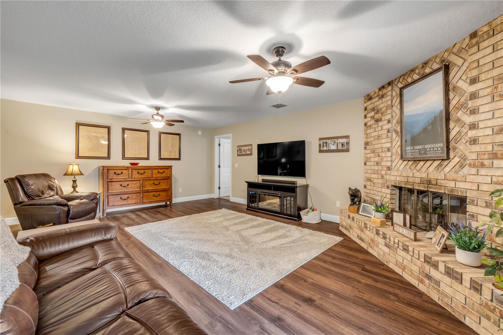Image 40 of 77 For 1680 Tallapoosa Drive