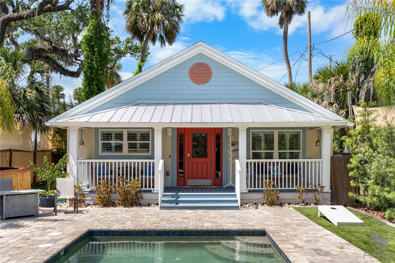 Image 5 of 52 For 305 Live Oak