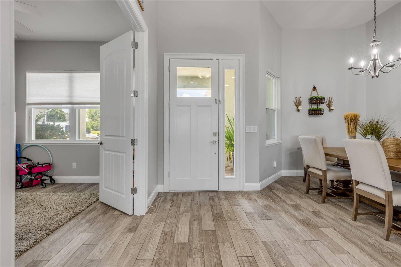 Image 3 of 72 For 2916 Bella Flore Terrace