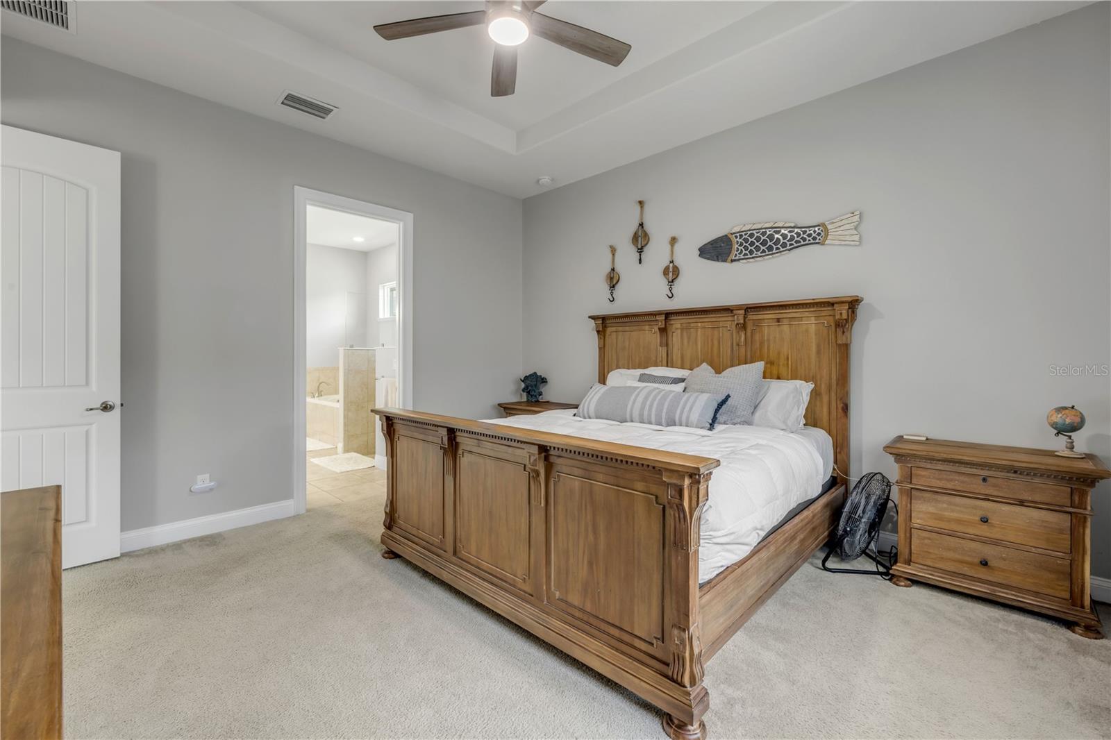 Image 33 of 72 For 2916 Bella Flore Terrace