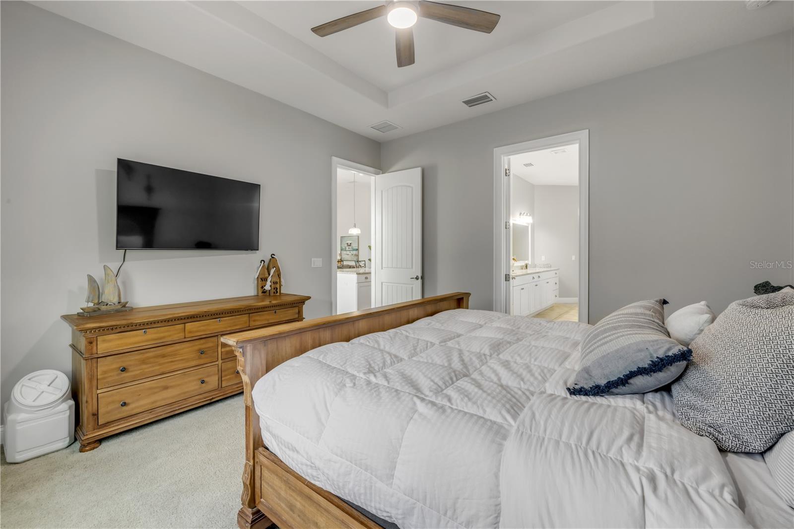 Image 34 of 72 For 2916 Bella Flore Terrace