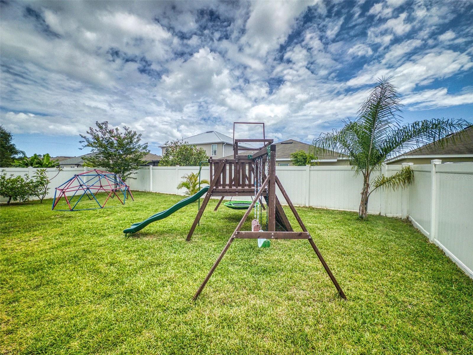 Image 51 of 67 For 2731 Star Coral Lane