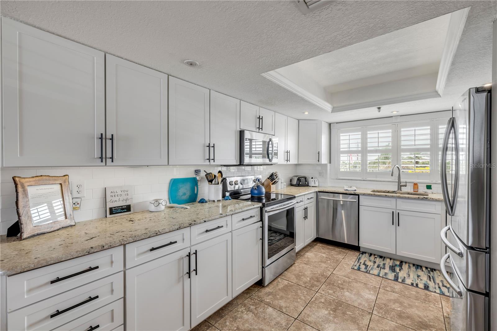 Image 8 of 45 For 5499 Atlantic Avenue 204