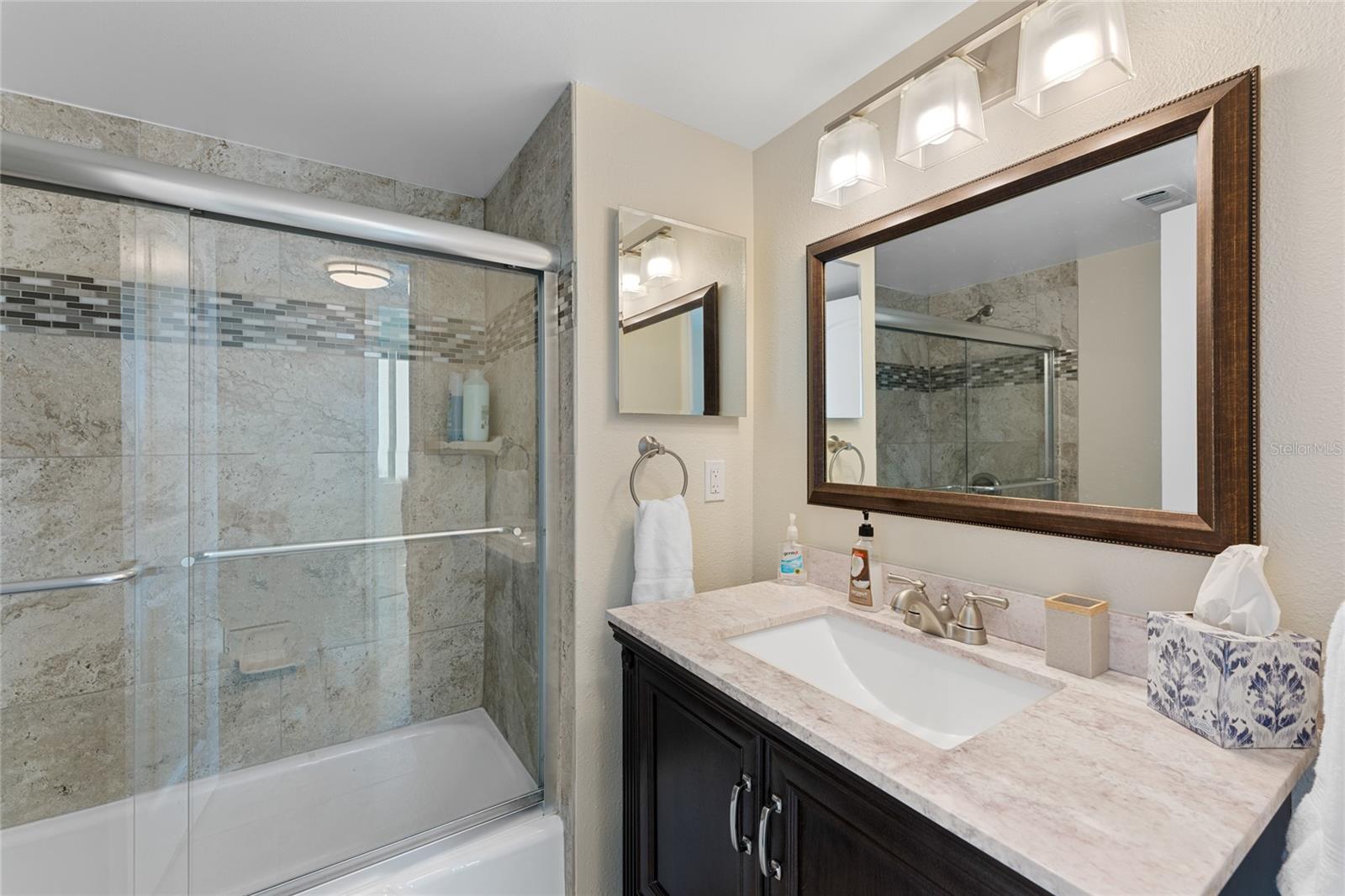 Image 22 of 75 For 2625 Atlantic Avenue 28se