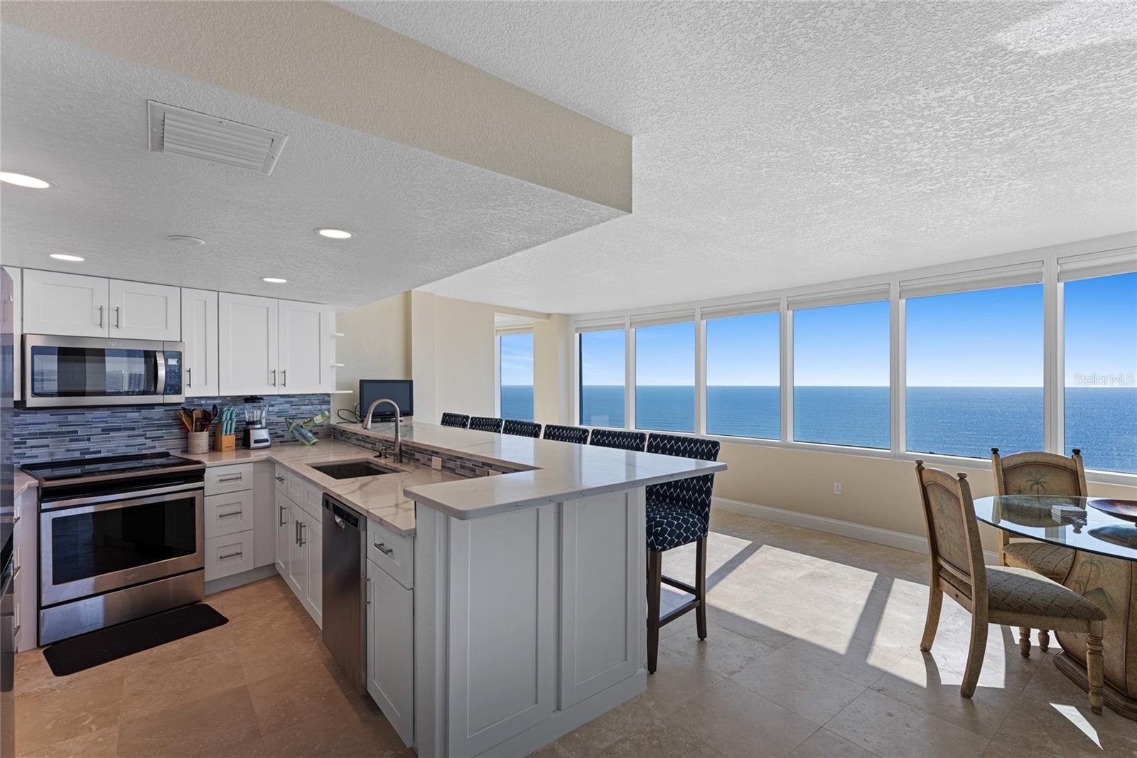 Image 3 of 75 For 2625 Atlantic Avenue 28se