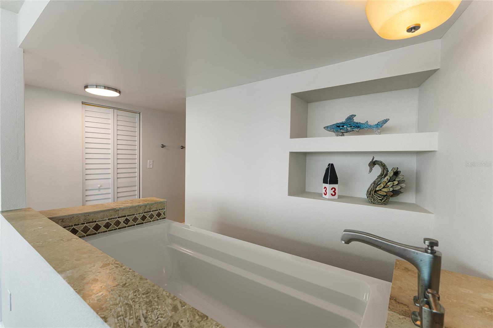 Image 38 of 75 For 2625 Atlantic Avenue 28se