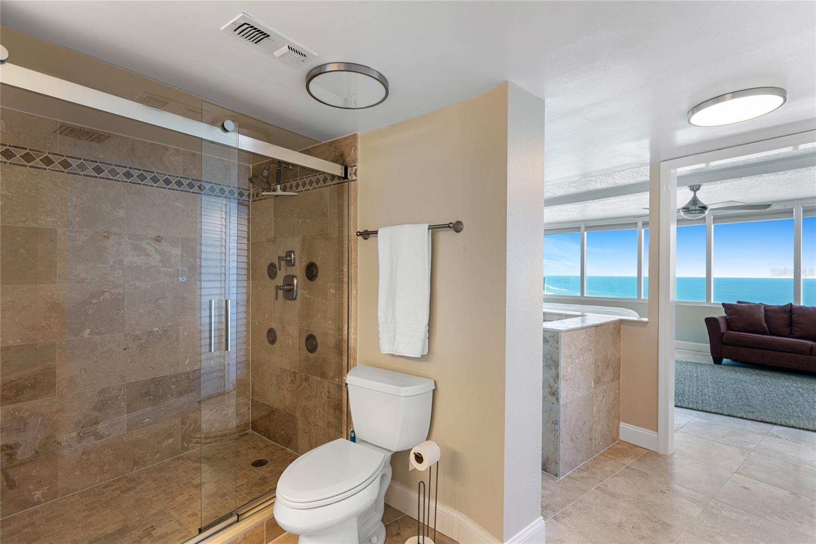 Image 41 of 75 For 2625 Atlantic Avenue 28se