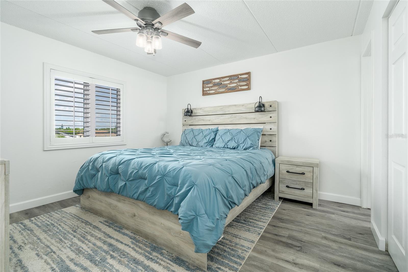 Image 15 of 33 For 2401 Atlantic Avenue A301