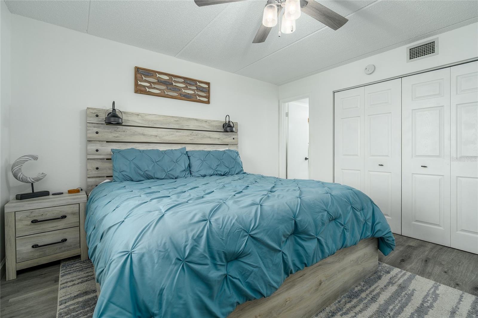 Image 16 of 33 For 2401 Atlantic Avenue A301