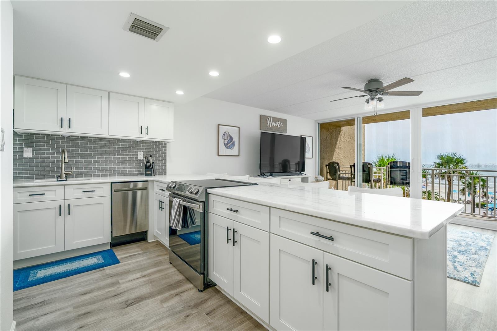 Image 8 of 33 For 2401 Atlantic Avenue A301