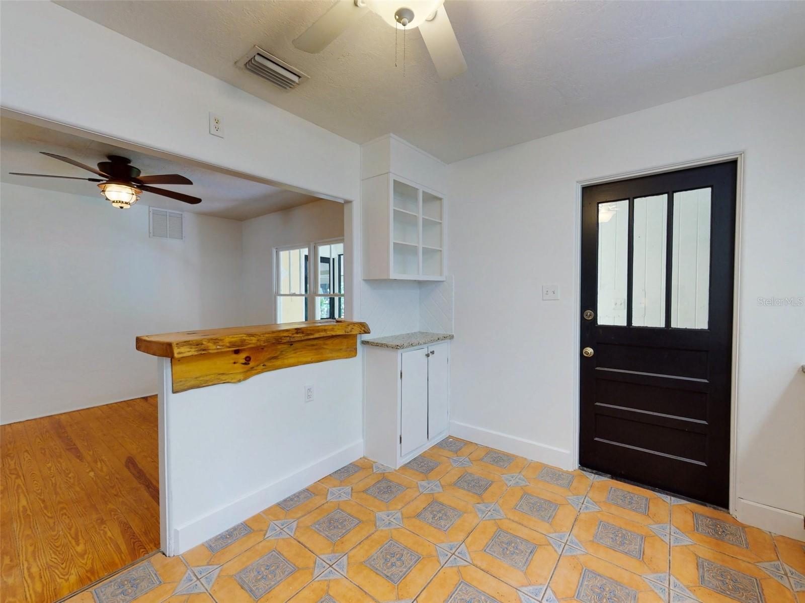 Image 11 of 32 For 1202 Magnolia Street