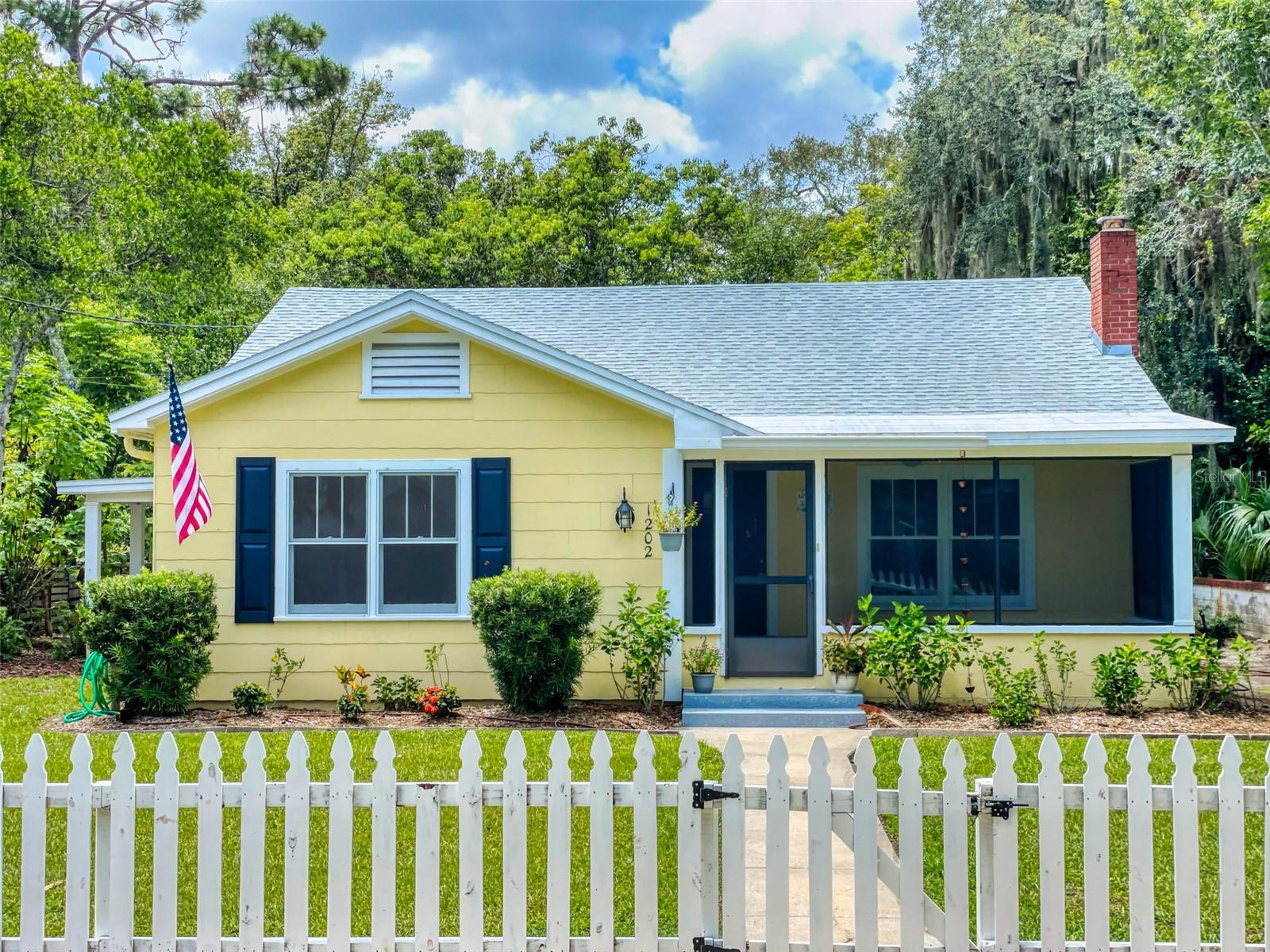 Image 2 of 32 For 1202 Magnolia Street