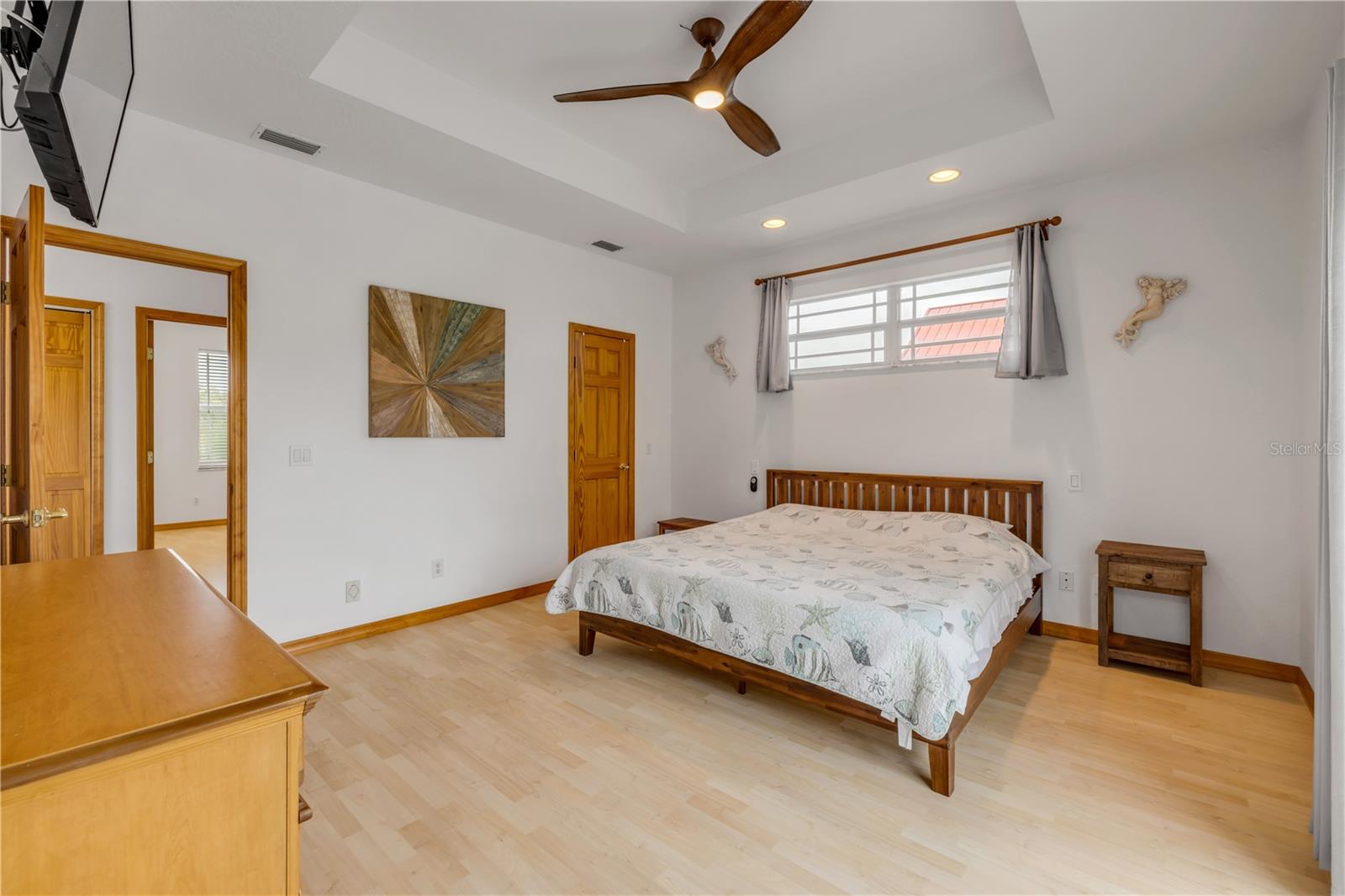 Image 22 of 46 For 6321 Engram Road
